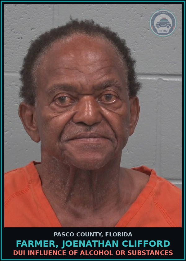 Booking mugshot of FARMER, JOENATHAN CLIFFORD in Pasco County