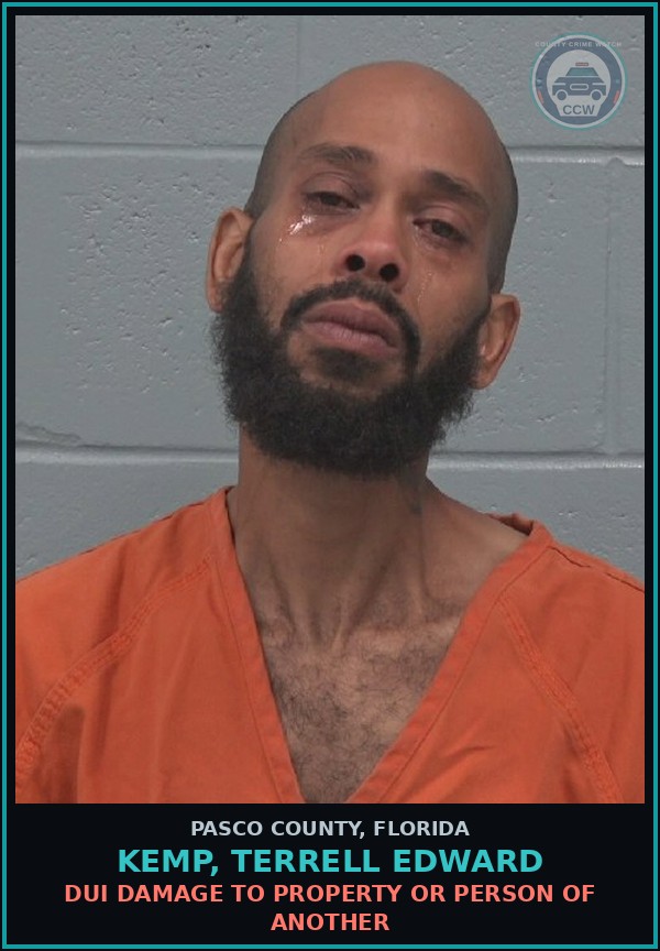 Booking mugshot of KEMP, TERRELL EDWARD in Pasco County