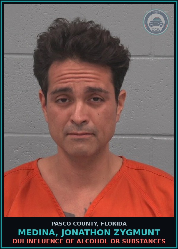 Booking mugshot of MEDINA, JONATHON ZYGMUNT in Pasco County