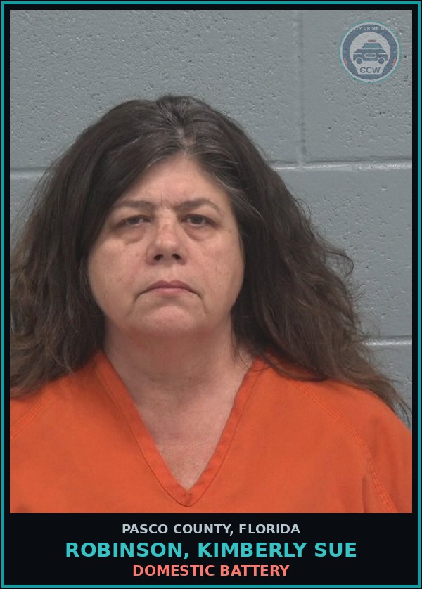 Booking mugshot of ROBINSON, KIMBERLY SUE in Pasco County