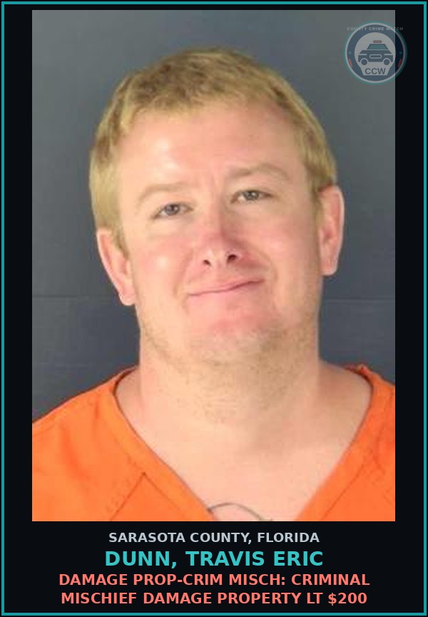 Booking mugshot of DUNN, TRAVIS ERIC in Sarasota County