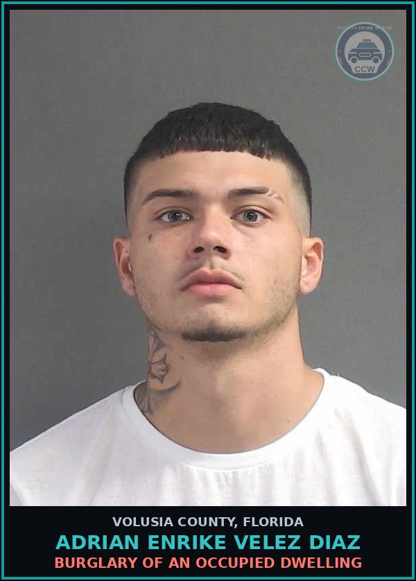 Booking mugshot of ADRIAN ENRIKE VELEZ DIAZ in Volusia County