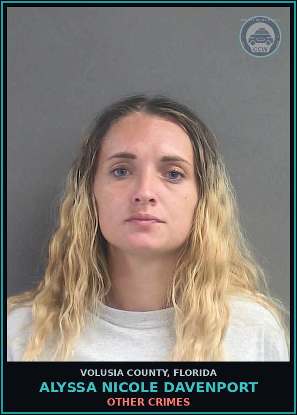 Booking mugshot of ALYSSA NICOLE DAVENPORT in Volusia County