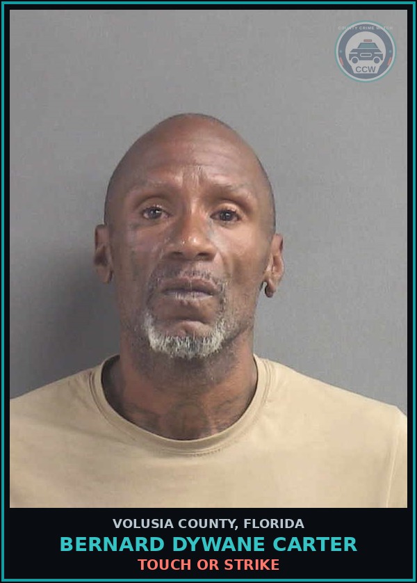 Booking mugshot of BERNARD DYWANE CARTER in Volusia County