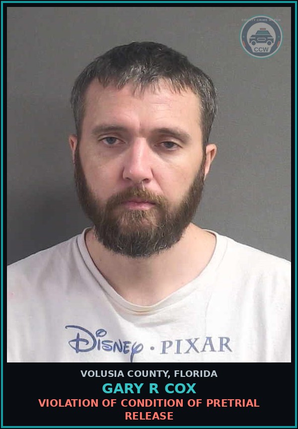 Booking mugshot of GARY R COX in Volusia County