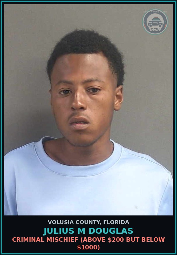Booking mugshot of JULIUS M DOUGLAS in Volusia County