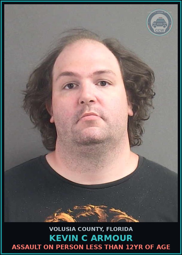 Booking mugshot of KEVIN C ARMOUR in Volusia County