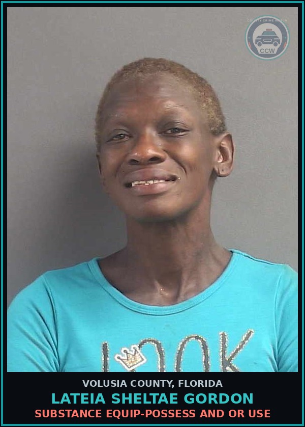 Booking mugshot of LATEIA SHELTAE GORDON in Volusia County