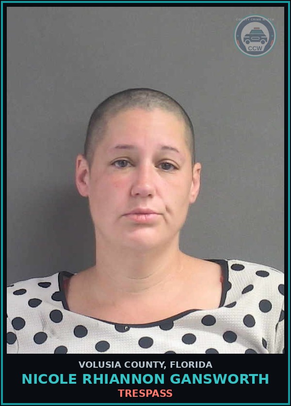 Booking mugshot of NICOLE RHIANNON GANSWORTH in Volusia County