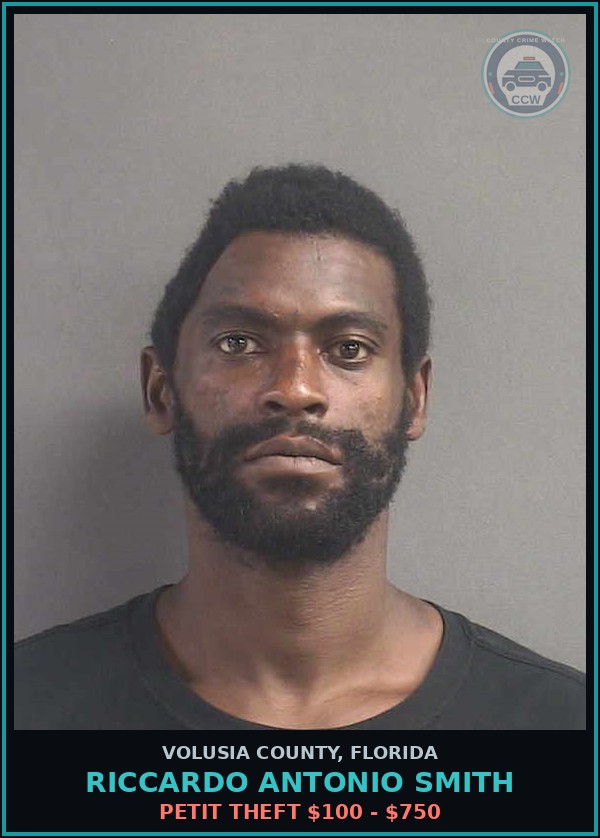 Booking mugshot of RICCARDO ANTONIO SMITH in Volusia County