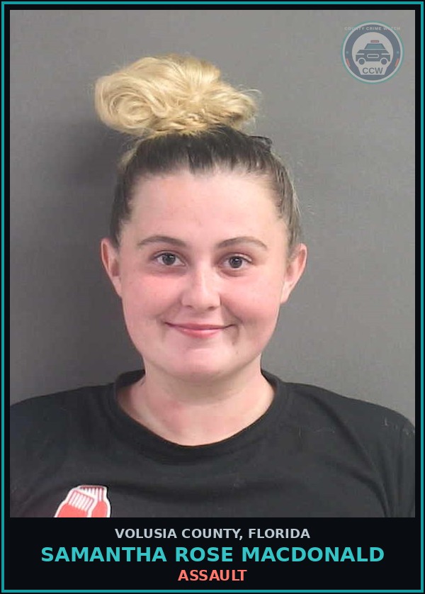 Booking mugshot of SAMANTHA ROSE MACDONALD in Volusia County