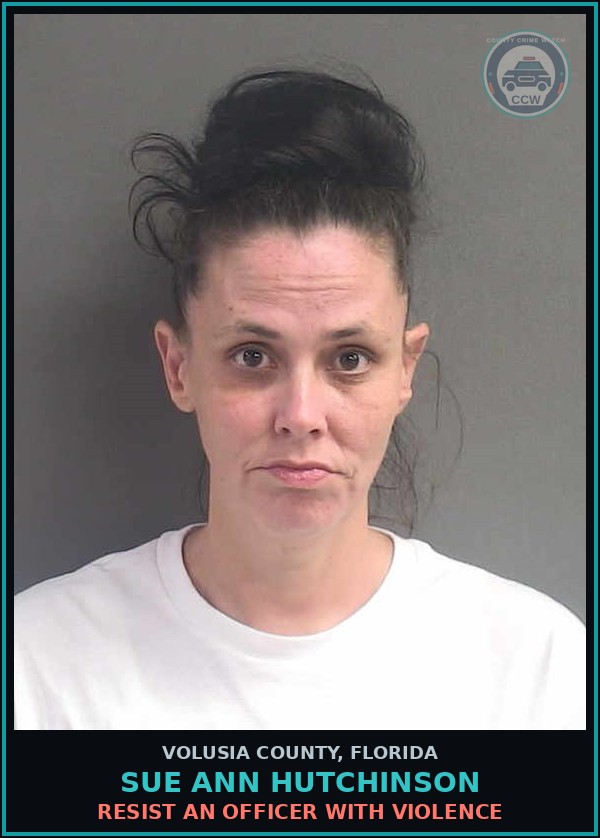 Booking mugshot of SUE ANN HUTCHINSON in Volusia County