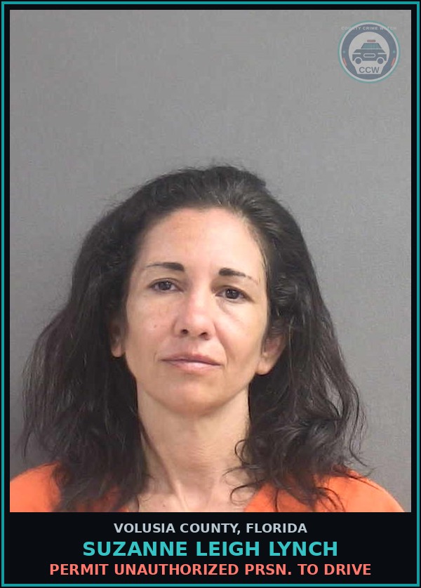 Booking mugshot of SUZANNE LEIGH LYNCH in Volusia County