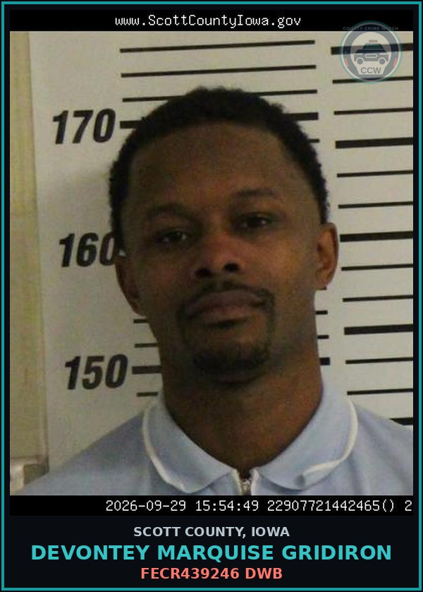 Booking mugshot of Devontey Marquise Gridiron in Scott County
