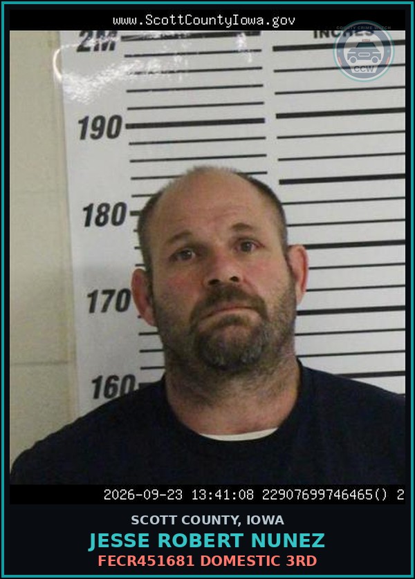 Booking mugshot of Jesse Robert Nunez in Scott County