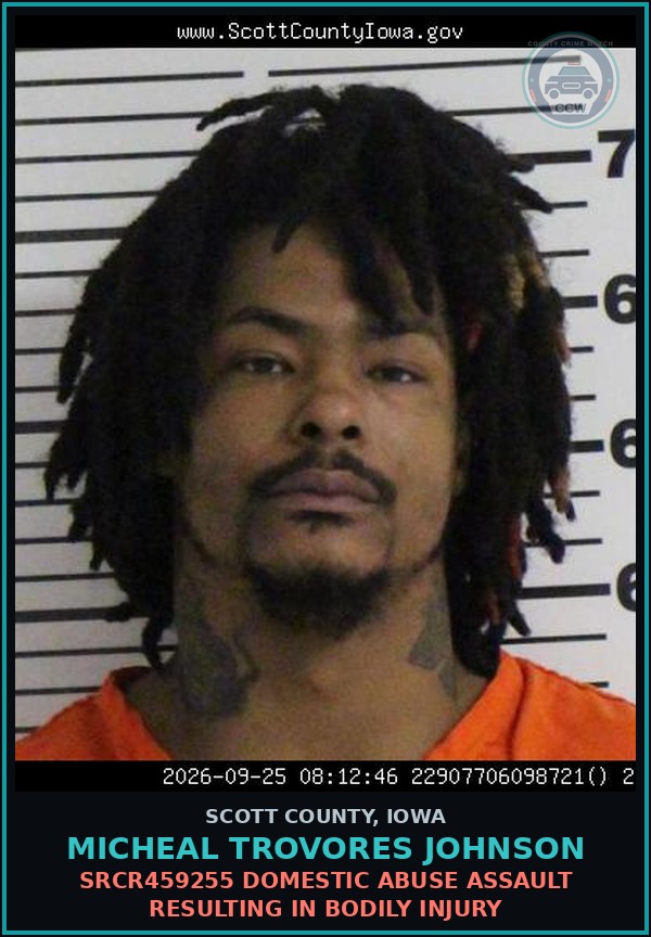 Booking mugshot of Micheal Trovores Johnson in Scott County