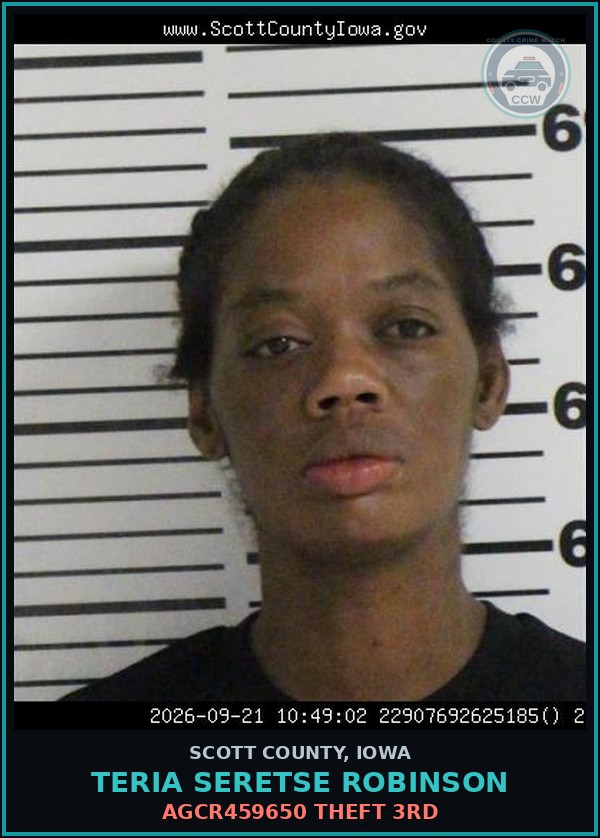 Booking mugshot of Teria Seretse Robinson in Scott County