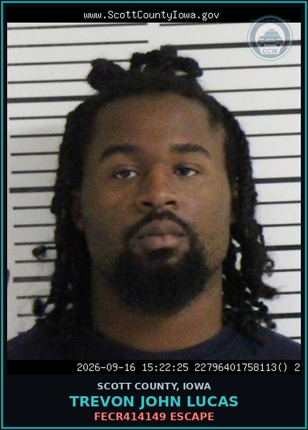 Booking mugshot of Trevon John Lucas in Scott County