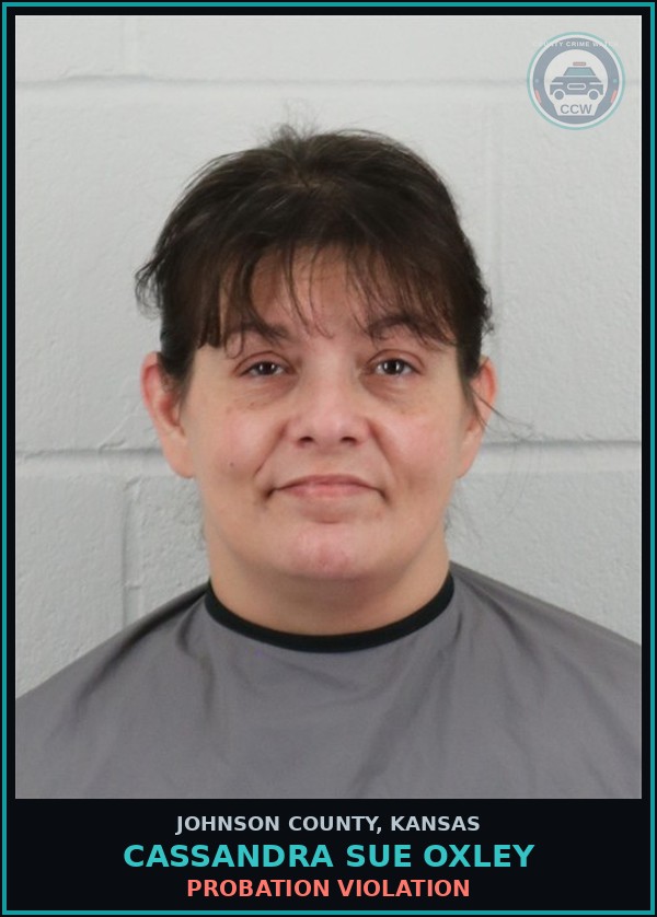 Booking mugshot of CASSANDRA SUE OXLEY in Johnson County