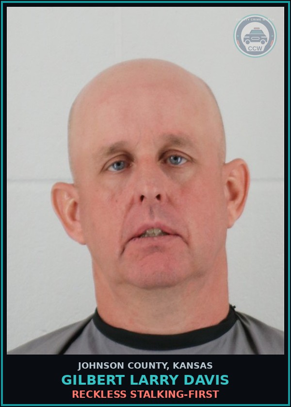Booking mugshot of GILBERT LARRY DAVIS in Johnson County