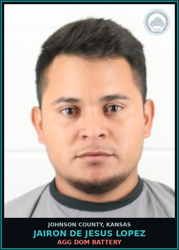 Booking mugshot of JAIRON DE JESUS LOPEZ in Johnson County