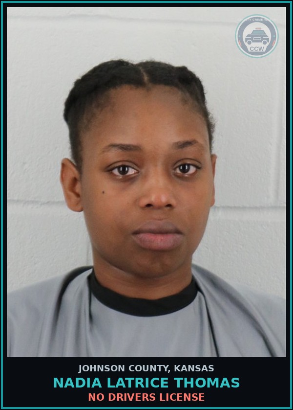 Booking mugshot of NADIA LATRICE THOMAS in Johnson County
