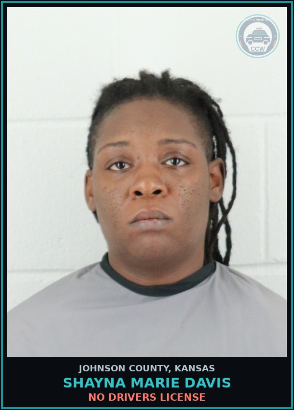 Booking mugshot of SHAYNA MARIE DAVIS in Johnson County
