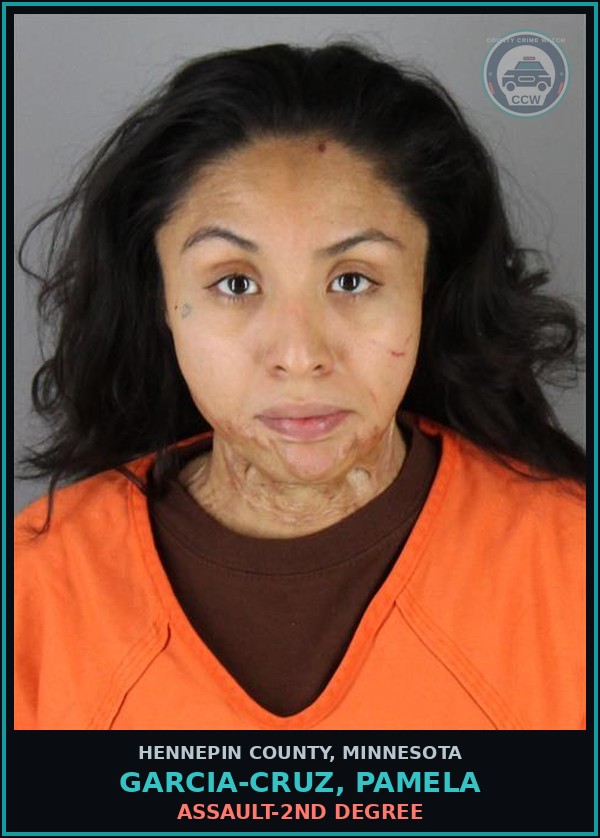Booking mugshot of GARCIA-CRUZ, PAMELA in Hennepin County