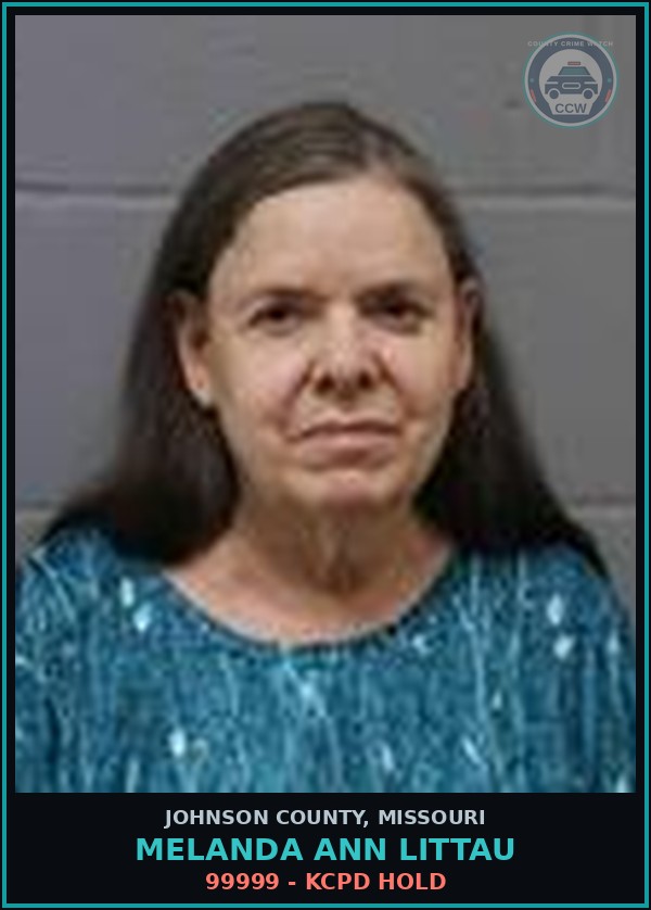 Booking mugshot of Melanda Ann Littau in Johnson County