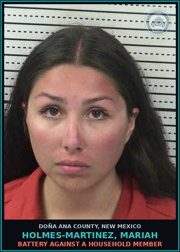 Booking mugshot of Holmes-Martinez, Mariah in Doña Ana County