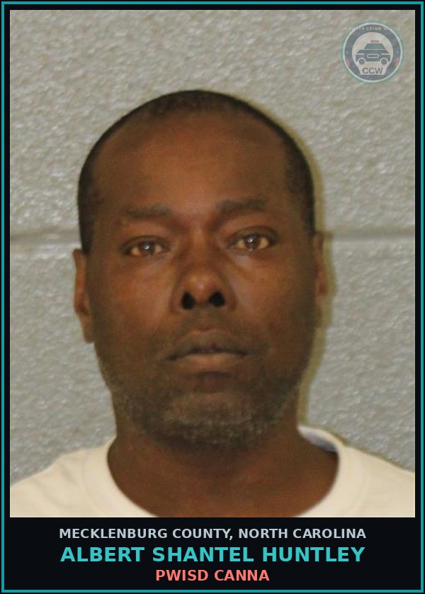 Booking mugshot of ALBERT SHANTEL HUNTLEY in Mecklenburg County