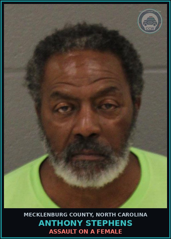 Booking mugshot of ANTHONY STEPHENS in Mecklenburg County