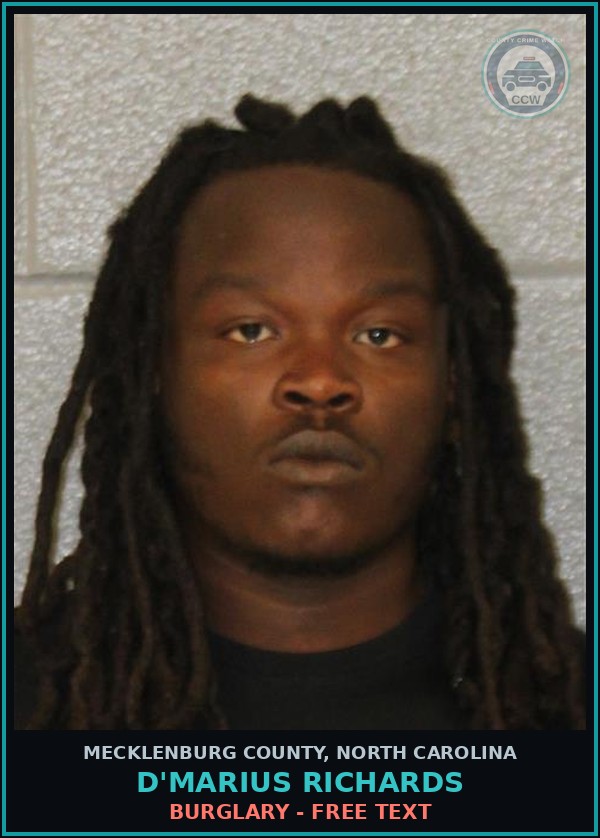 Booking mugshot of D'MARIUS RICHARDS in Mecklenburg County