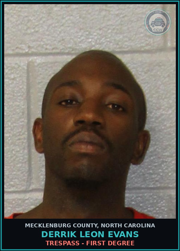 Booking mugshot of DERRIK LEON EVANS in Mecklenburg County