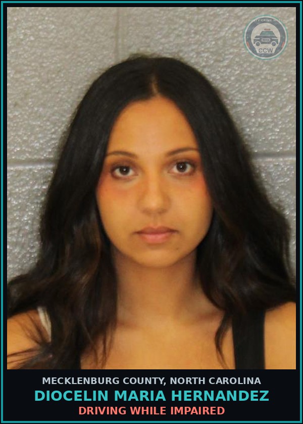 Booking mugshot of DIOCELIN MARIA HERNANDEZ in Mecklenburg County