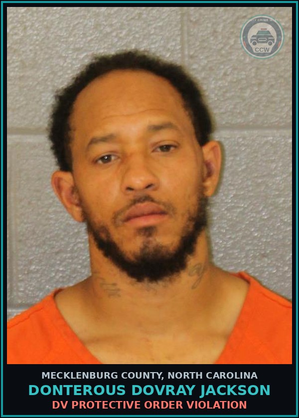 Booking mugshot of DONTEROUS DOVRAY JACKSON in Mecklenburg County