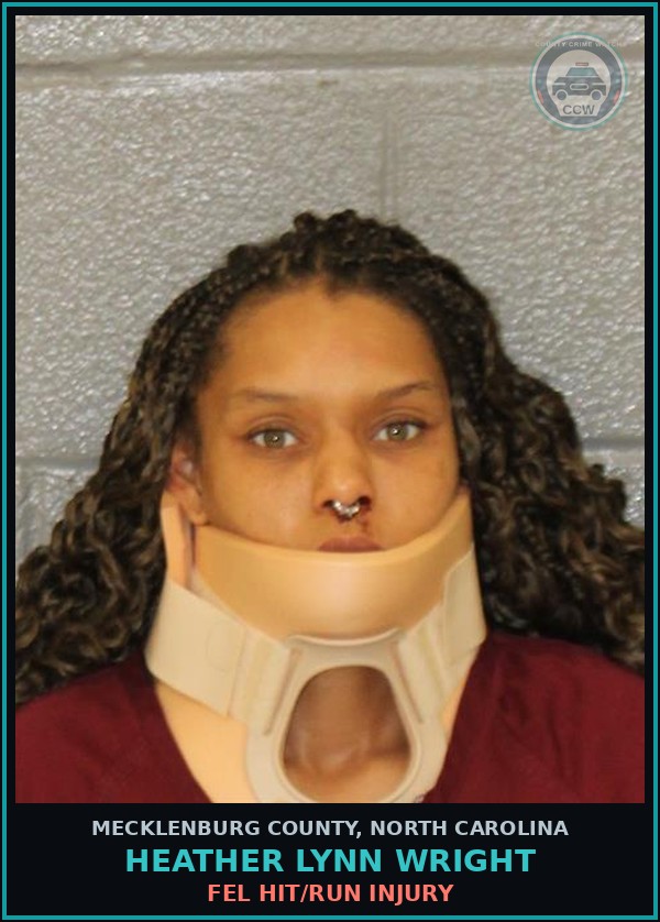 Booking mugshot of HEATHER LYNN WRIGHT in Mecklenburg County