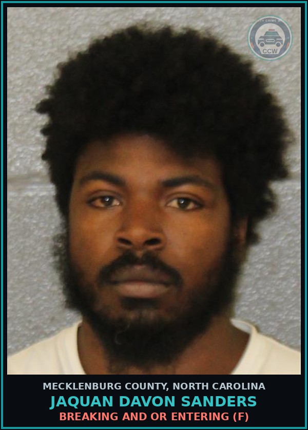Booking mugshot of JAQUAN DAVON SANDERS in Mecklenburg County