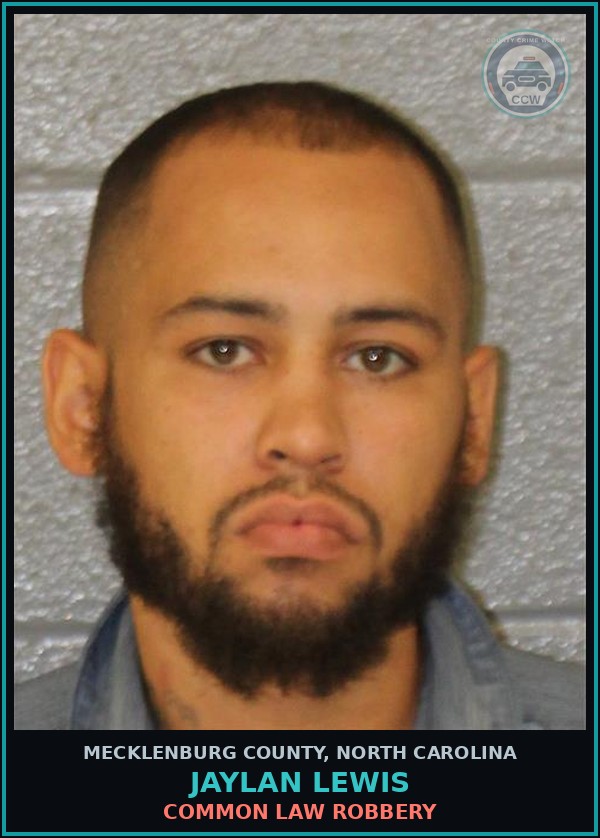 Booking mugshot of JAYLAN LEWIS in Mecklenburg County