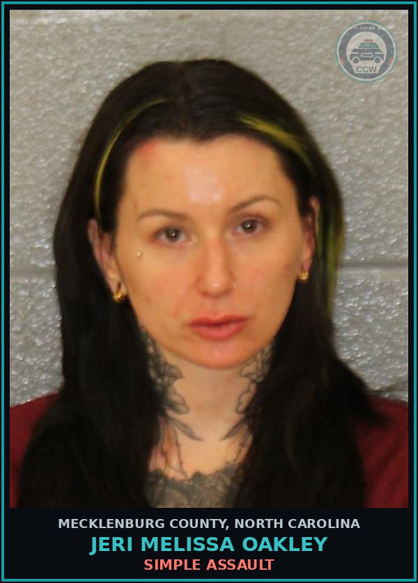 Booking mugshot of JERI MELISSA OAKLEY in Mecklenburg County
