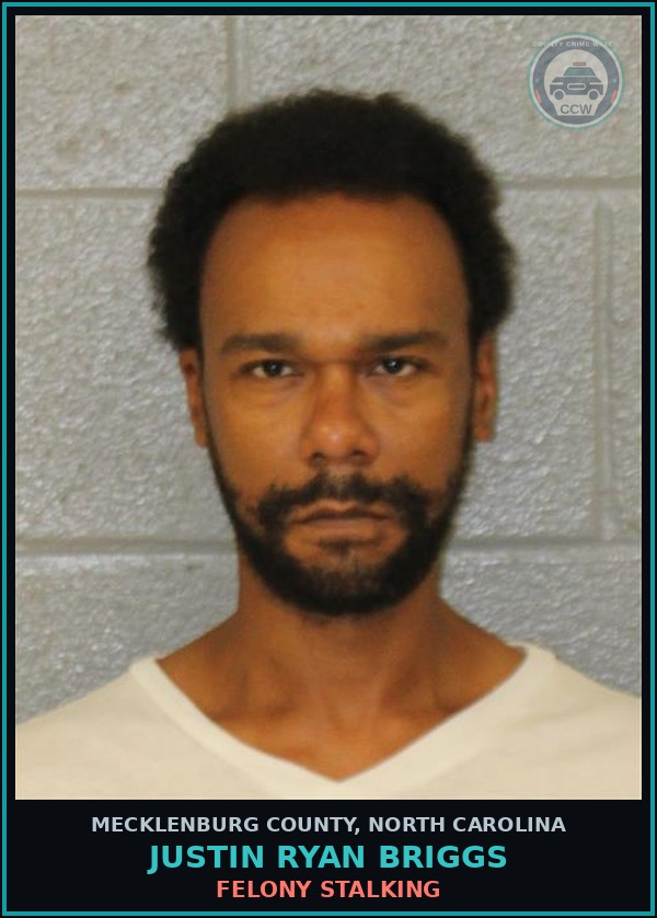 Booking mugshot of JUSTIN RYAN BRIGGS in Mecklenburg County