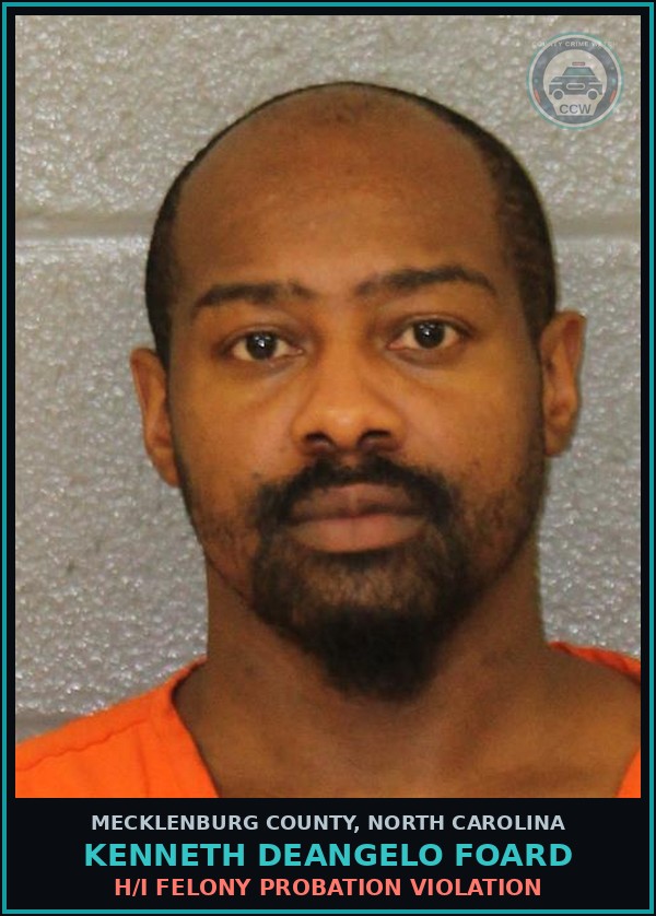 Booking mugshot of KENNETH DEANGELO FOARD in Mecklenburg County