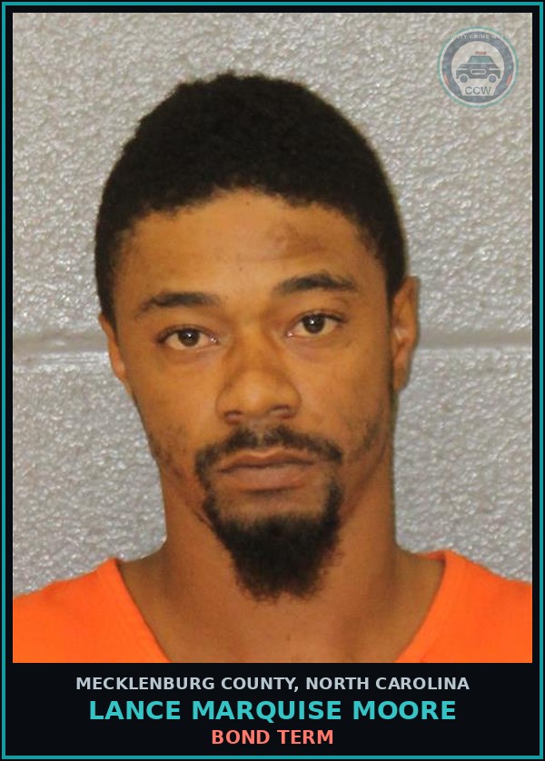 Booking mugshot of LANCE MARQUISE MOORE in Mecklenburg County