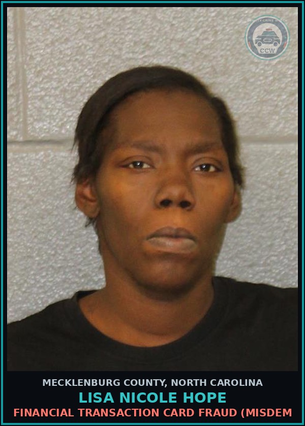Booking mugshot of LISA NICOLE HOPE in Mecklenburg County