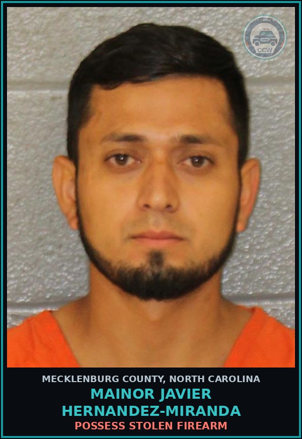 Booking mugshot of MAINOR JAVIER HERNANDEZ-MIRANDA in Mecklenburg County