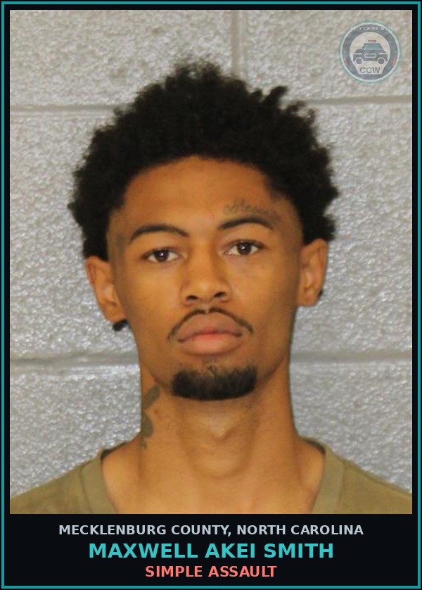 Booking mugshot of MAXWELL AKEI SMITH in Mecklenburg County