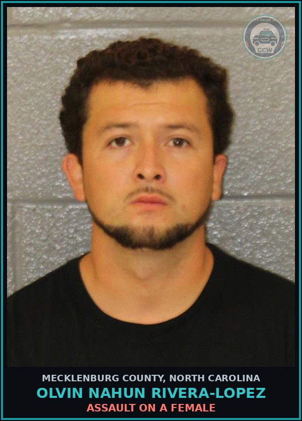 Booking mugshot of OLVIN NAHUN RIVERA-LOPEZ in Mecklenburg County