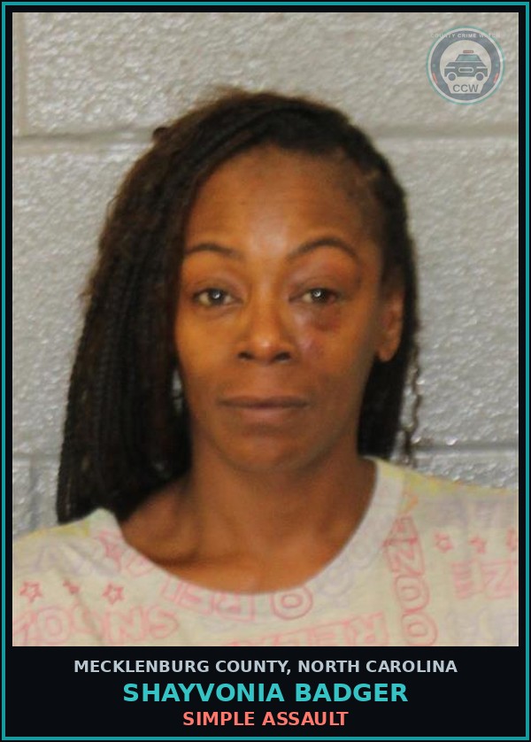 Booking mugshot of SHAYVONIA BADGER in Mecklenburg County