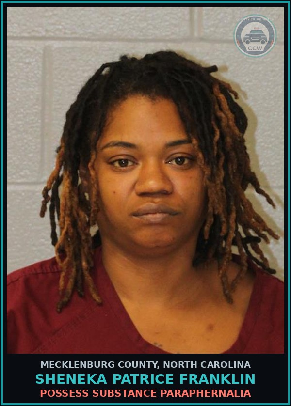 Booking mugshot of SHENEKA PATRICE FRANKLIN in Mecklenburg County