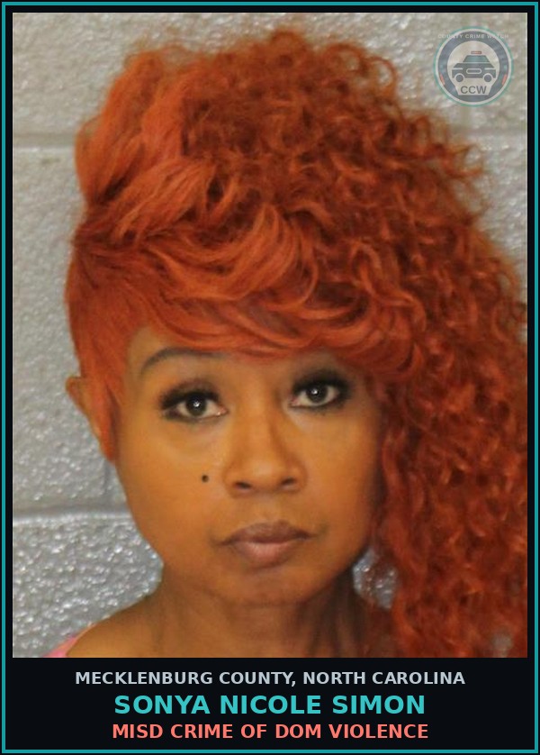 Booking mugshot of SONYA NICOLE SIMON in Mecklenburg County